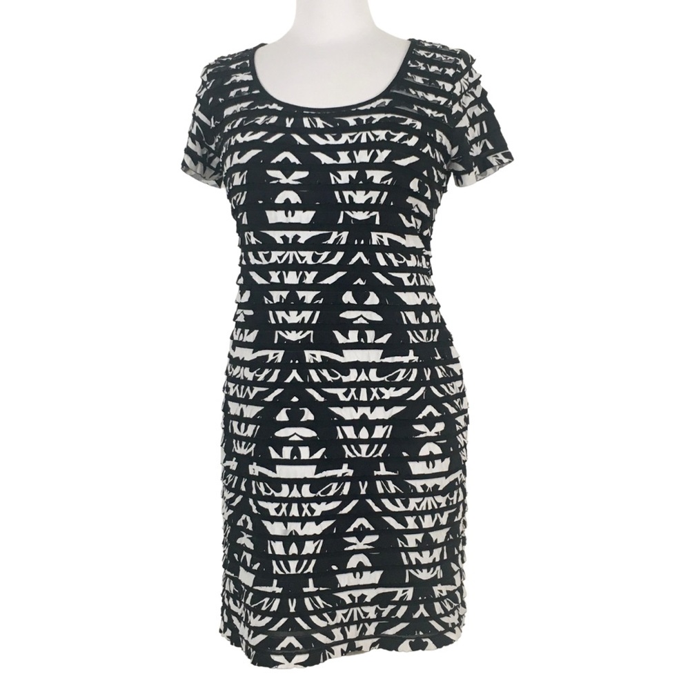Ronni Nicole Black and White Patterned Midi Dress